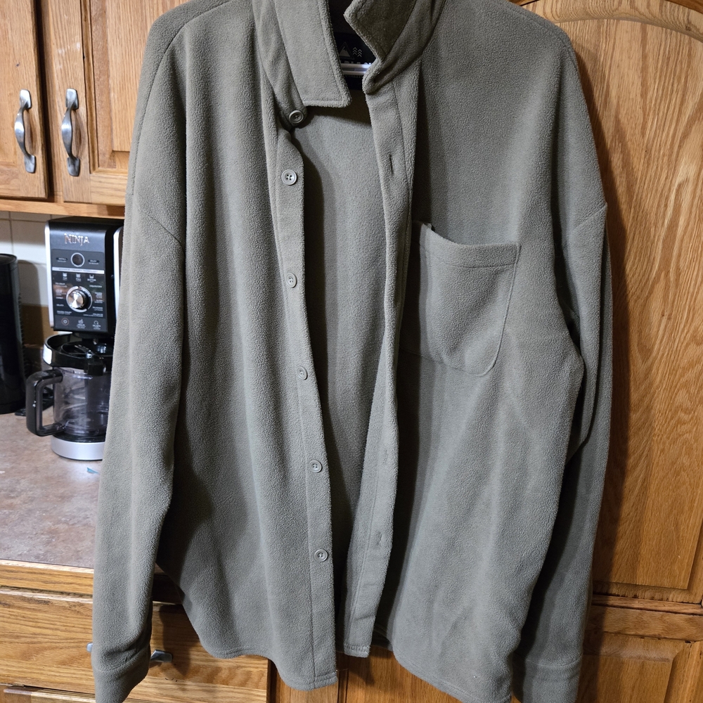 Men's Classic Olive Shirt Jacket
